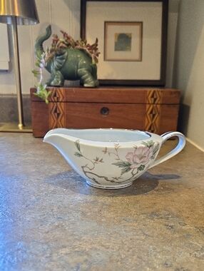 Noritake Chatham Creamer
